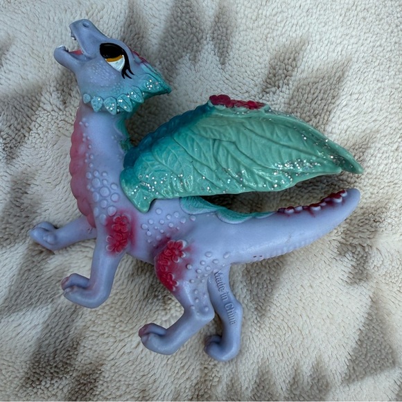 Schleich Bayala - 2 PC Flower Dragon and Baby Toy Set- Durable Fantasy Figures - Picture 4 of 8